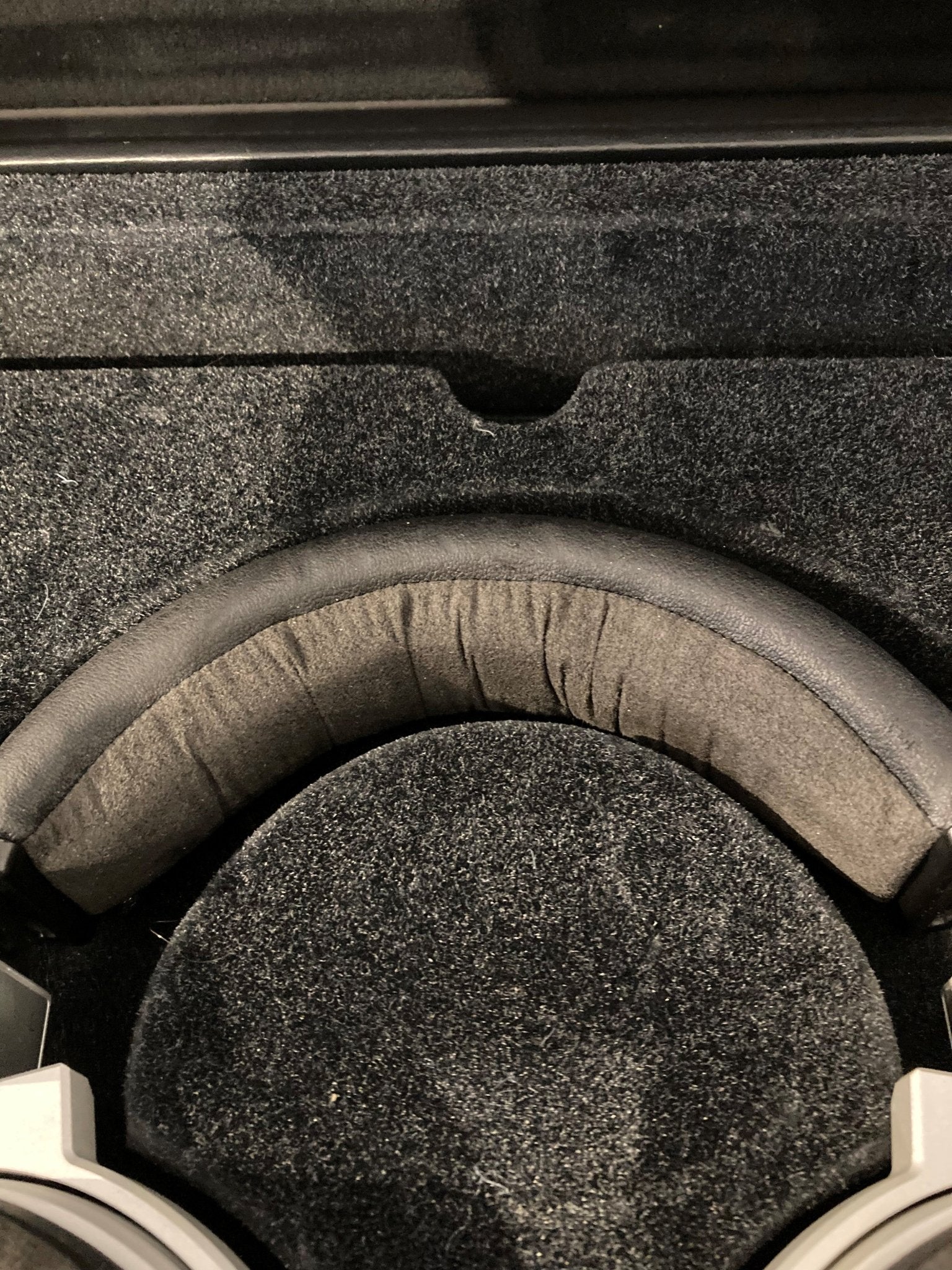 T+A Solitaire P headphones - ex demo - Oxford Audio Consultants