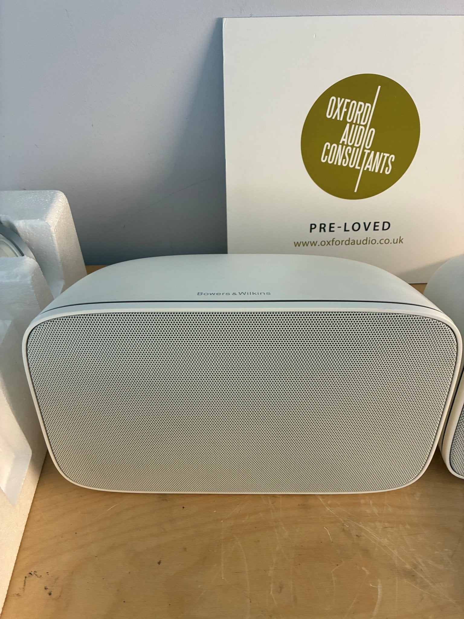 Bowers and Wilkins AM1'S Outdoor Speakers - White - Oxford Audio Consultants
