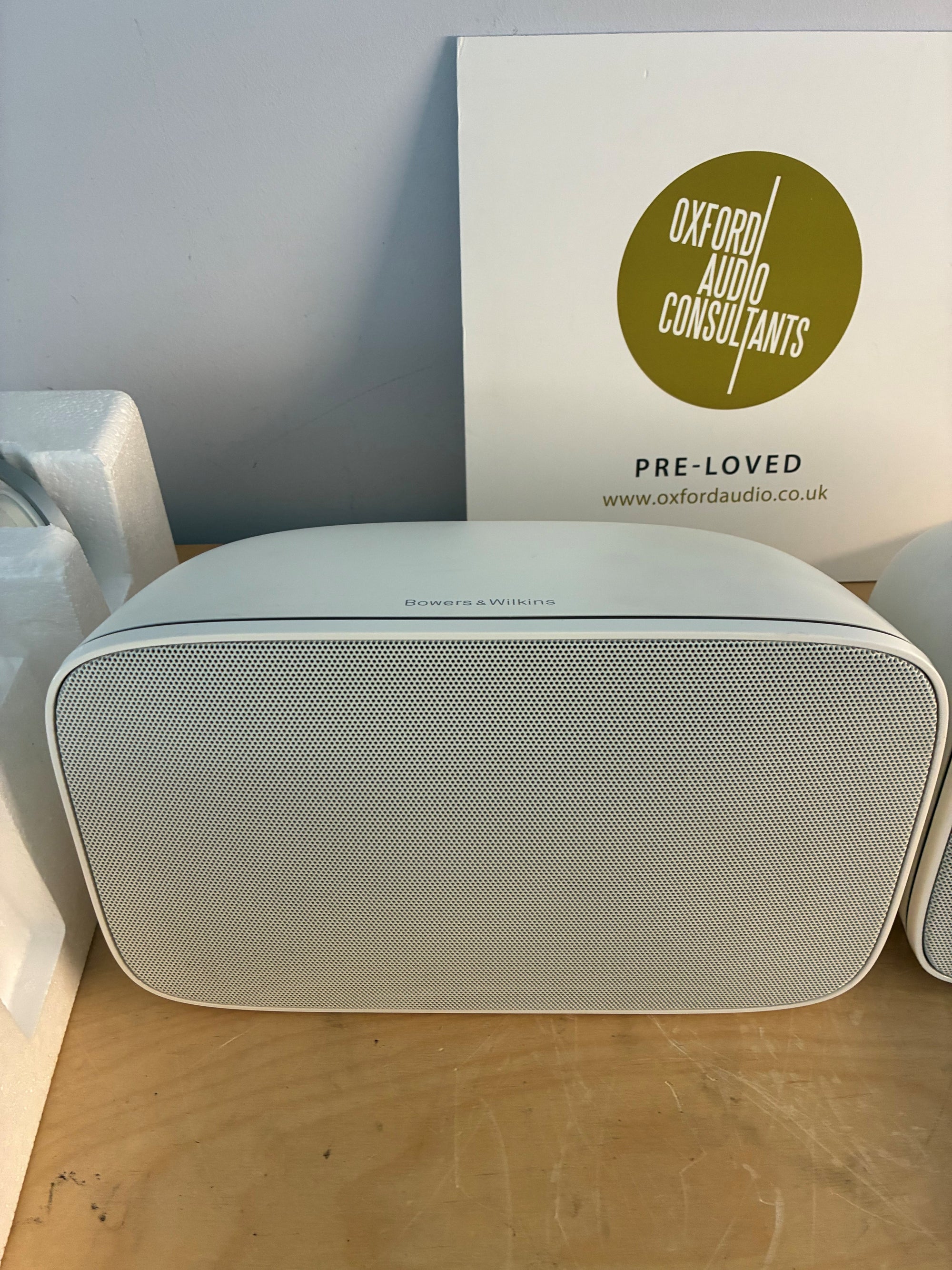 Bowers and Wilkins AM1'S Outdoor Speakers - White