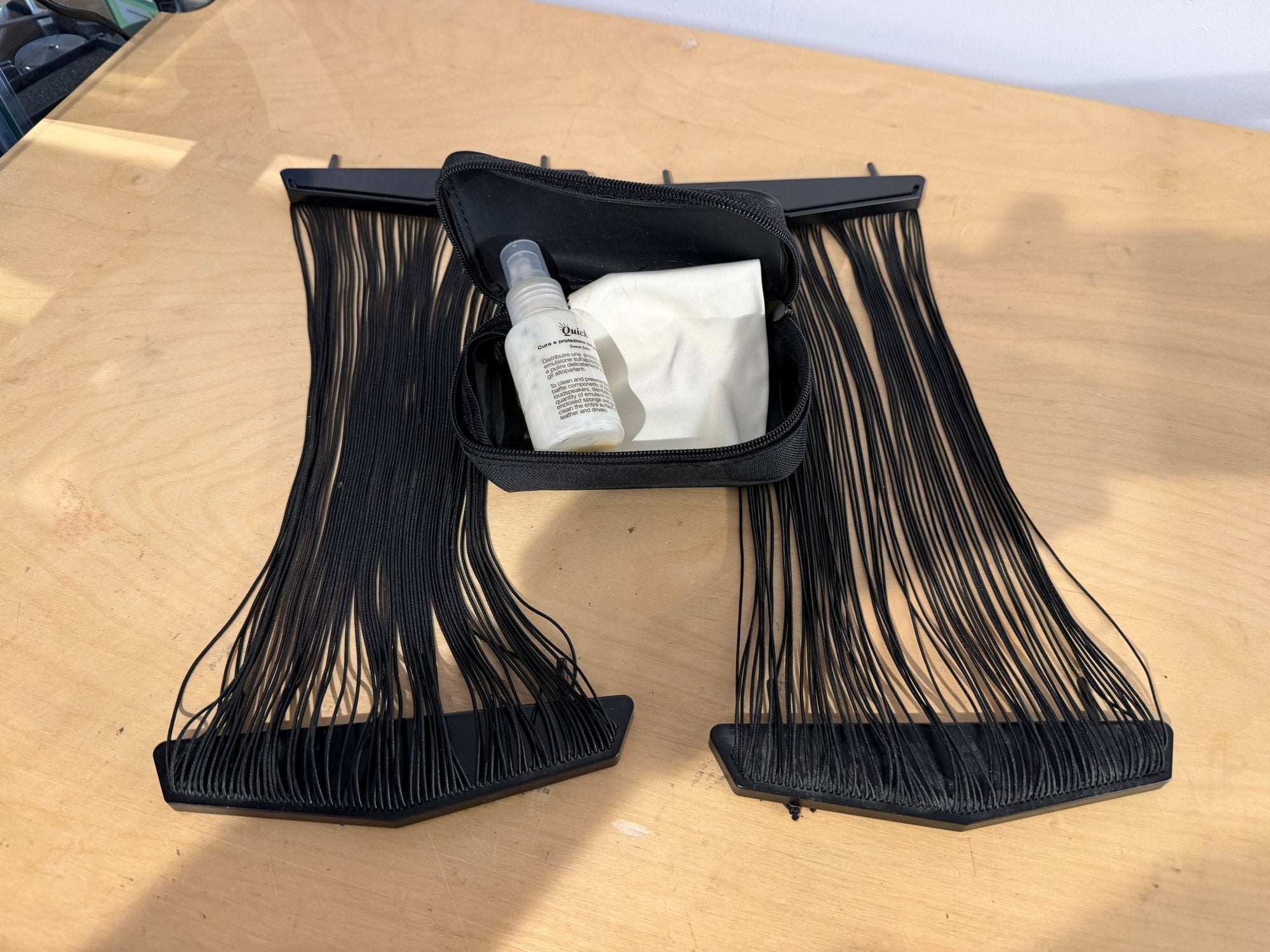 Cremona Auditor M &amp; Stands - Previously owned - Oxford Audio Consultants