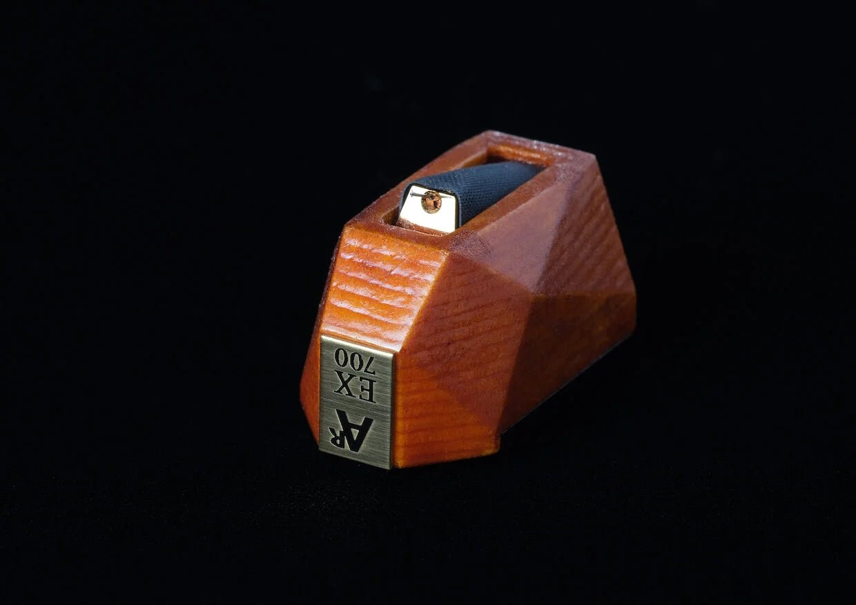 EX 700 MC Phono Cartridge - Spruce from the South Tyrol - Oxford Audio Consultants
