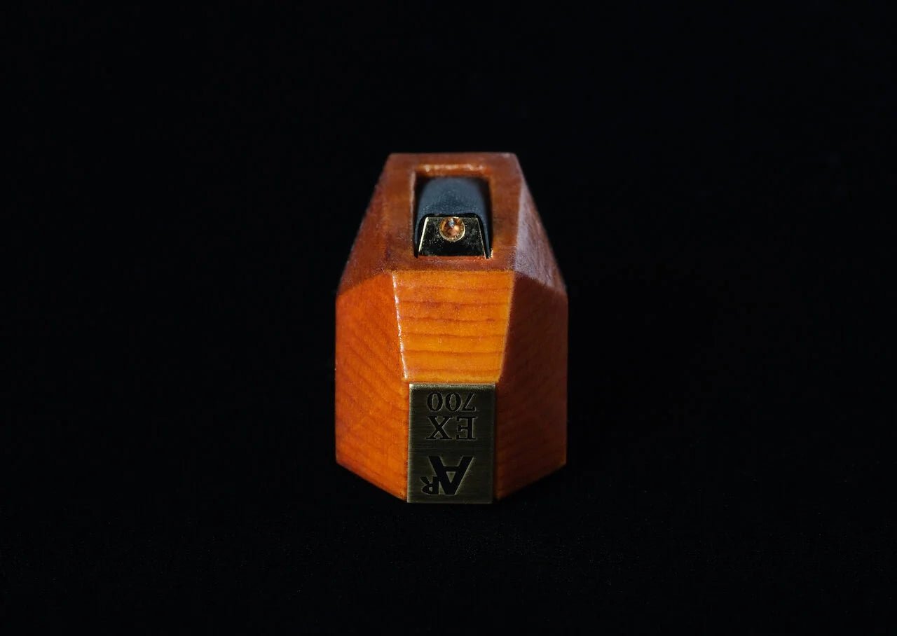 EX 700 MC Phono Cartridge - Spruce from the South Tyrol - Oxford Audio Consultants
