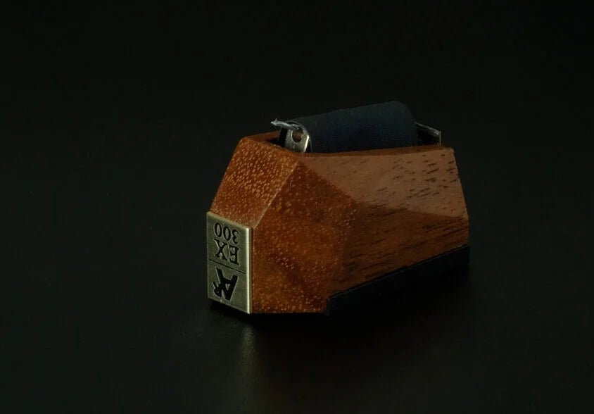 EX300 MC Phono Cartridge - walnut body &amp; elliptical diamond stylus - Oxford Audio Consultants