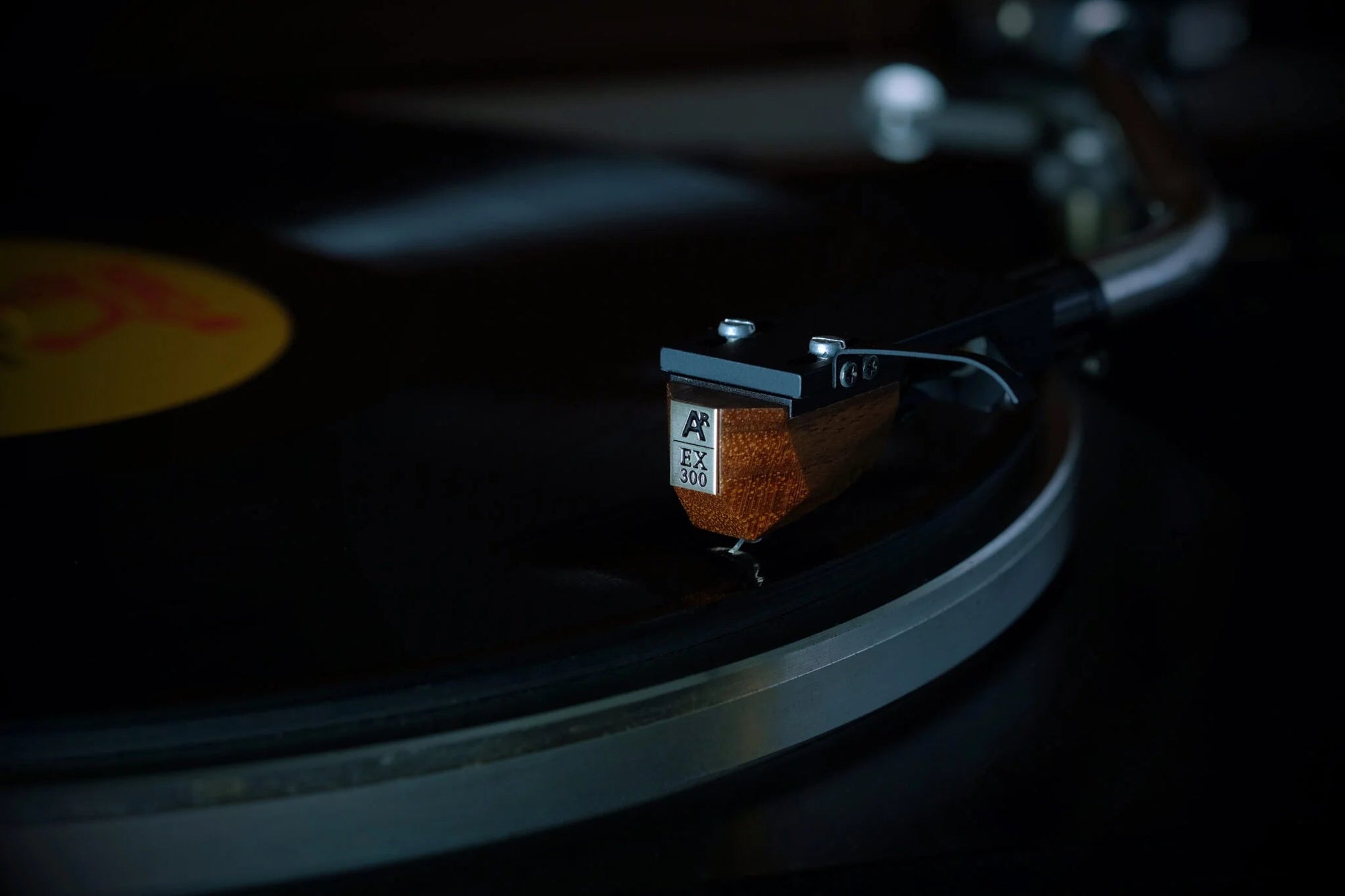 EX300 MC Phono Cartridge - walnut body &amp; elliptical diamond stylus - Oxford Audio Consultants