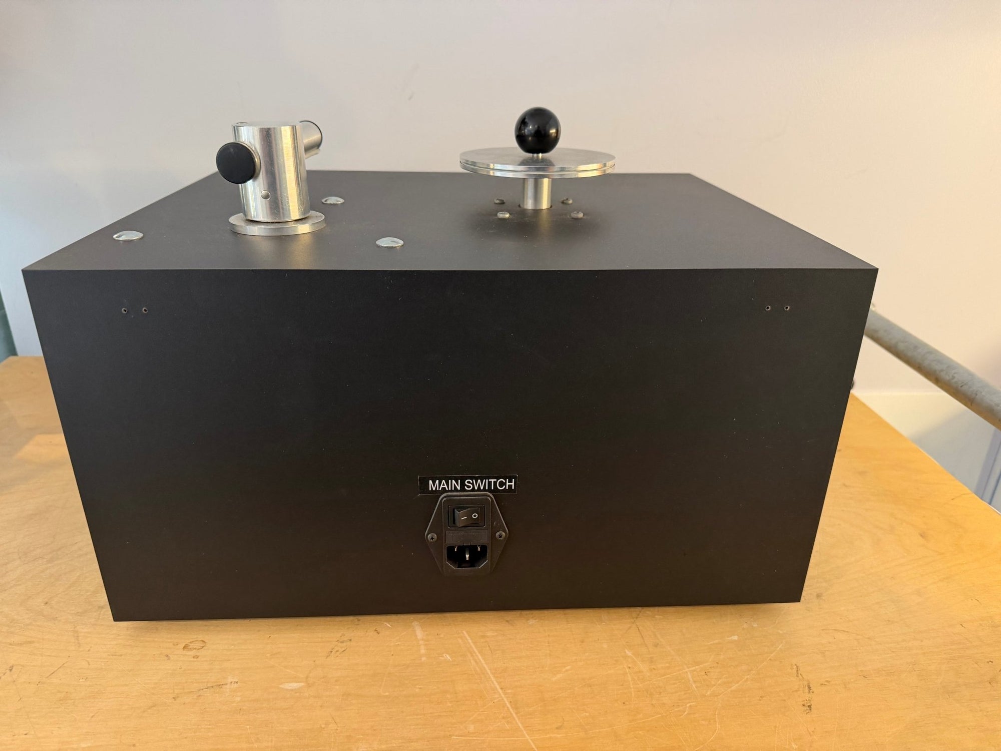 Pro-Ject Vinyl Cleaner VCS2 - Oxford Audio Consultants