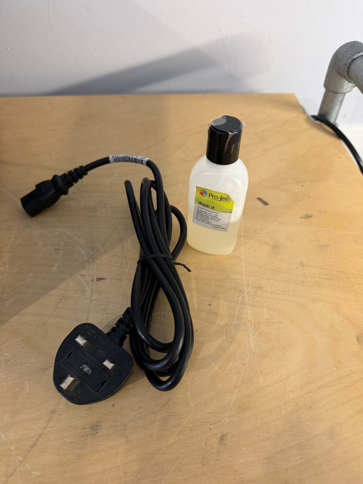 Pro-Ject Vinyl Cleaner VCS2 - Oxford Audio Consultants