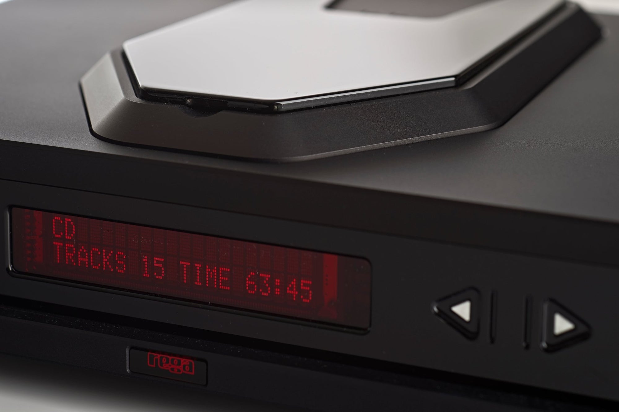 Rega Isis Valve CD Player - Oxford Audio Consultants