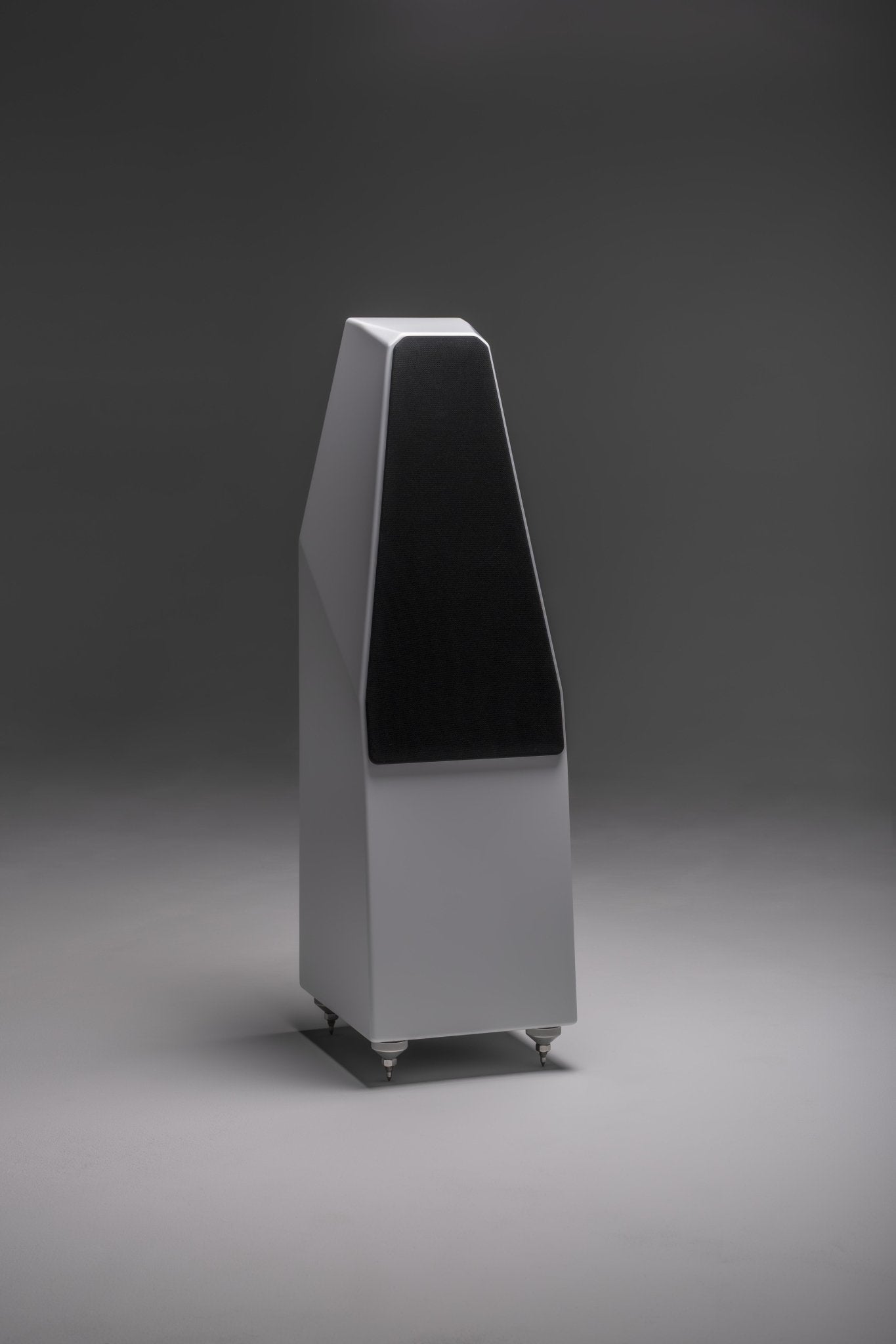 Sabrina V - 3 Way floorstanding loudspeaker - Oxford Audio Consultants