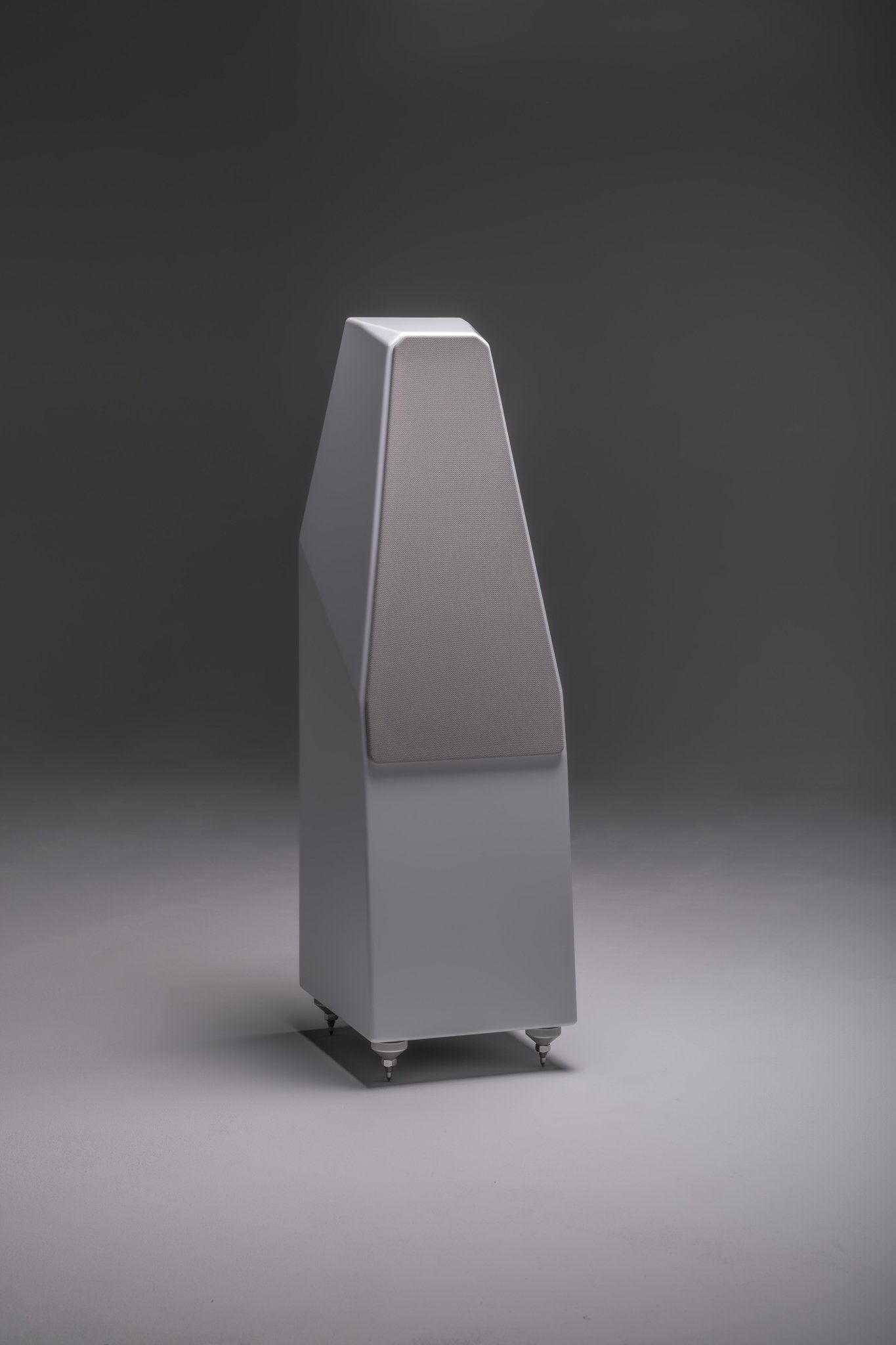 Sabrina V - 3 Way floorstanding loudspeaker - Oxford Audio Consultants