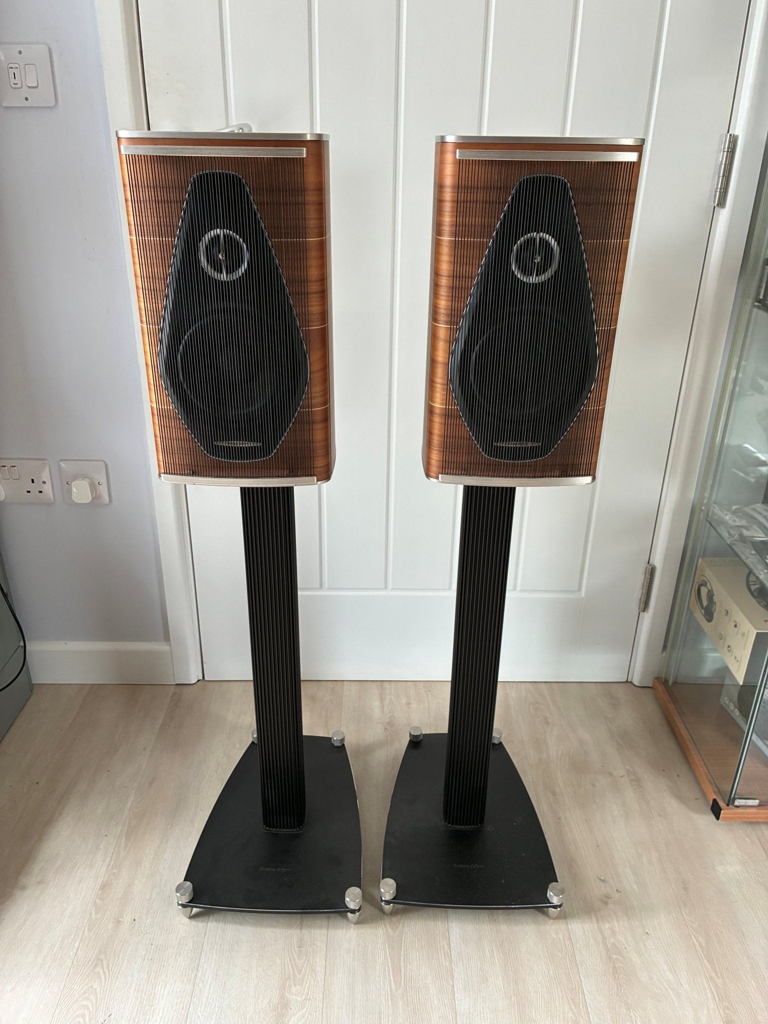 Sonus Faber Olympica Nova 1's - Ex Demo - Inc Stands - Oxford Audio Consultants
