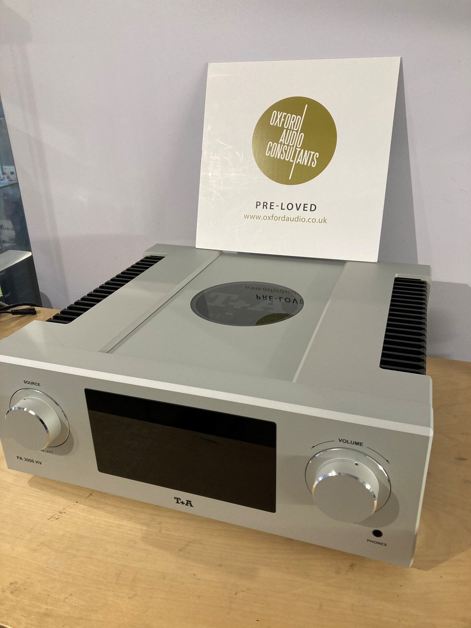 T+A PA3000 Integrated Amplifier - previously owned - Oxford Audio Consultants