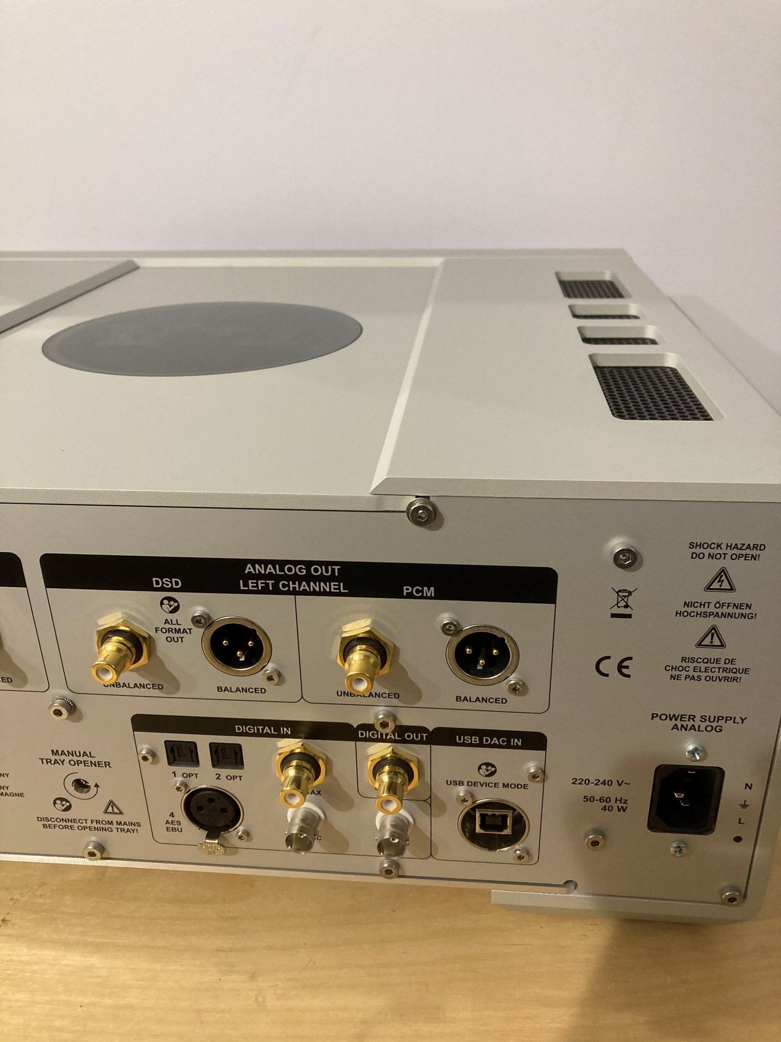 T+A PDP3000 HV - CD/SACD Player with DSD/PCM DAC - Silver - Oxford Audio Consultants