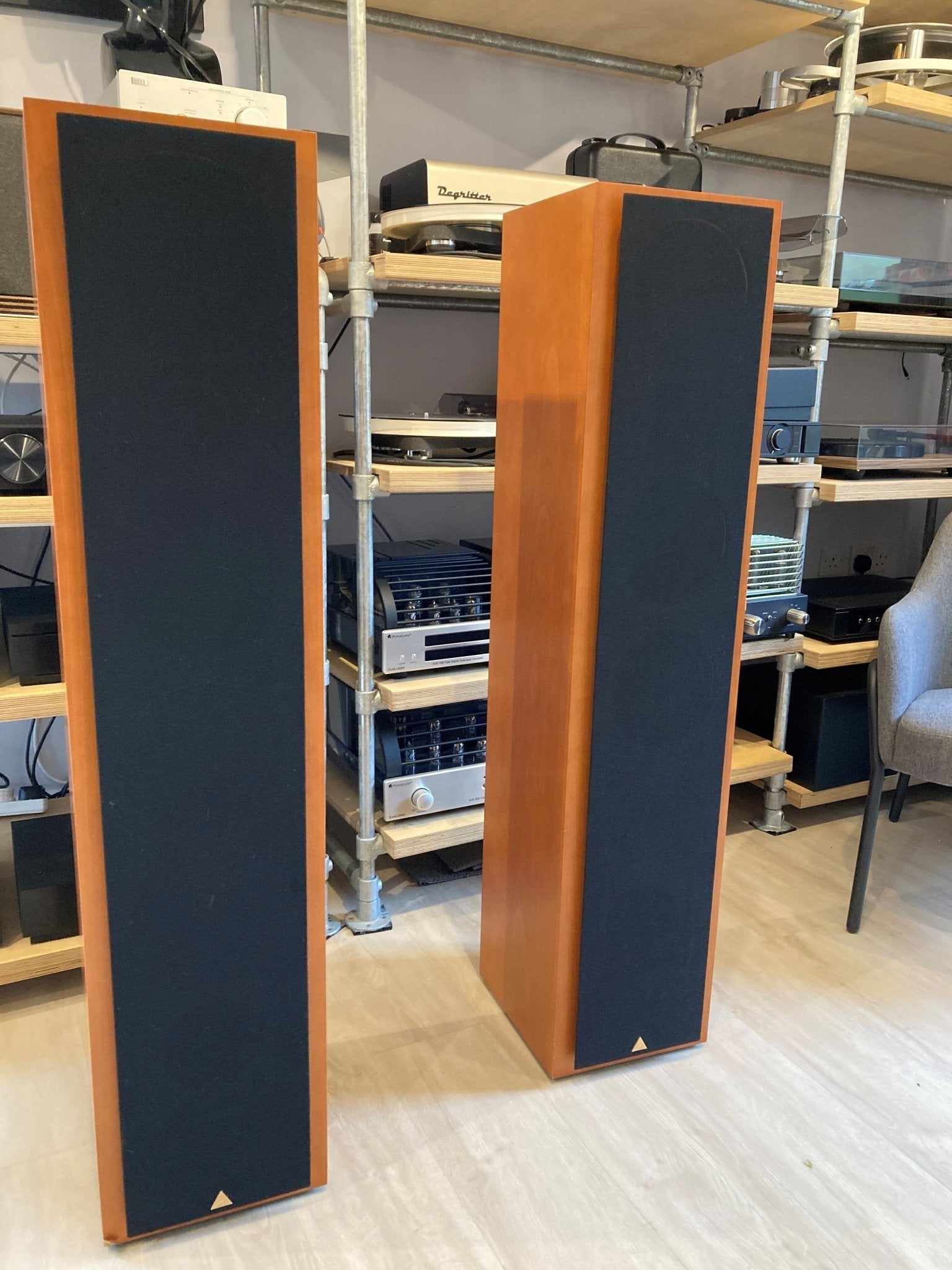 Triangle Zays 222 - Oxford Audio Consultants